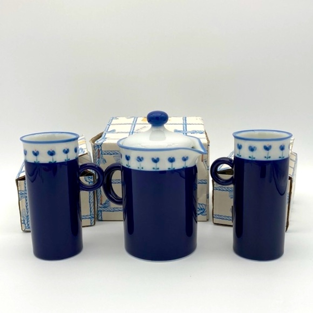 Vintage Bee House Tea Set